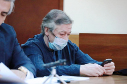 Актер Михаил Ефремов отказался признать вину в совершении смертельного ДТП в Москве